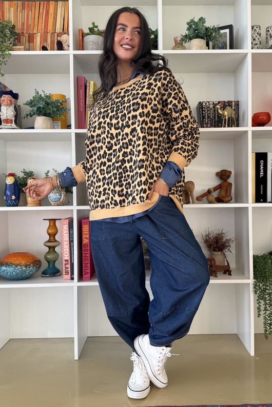 Untamed Classic High Low Sweatshirt Soft Tuscan 